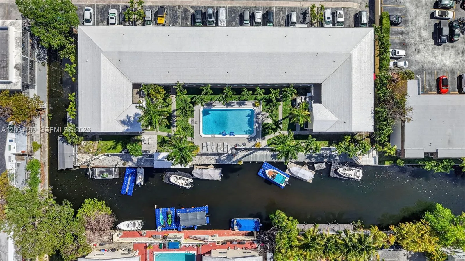 1820 Venice Park Dr # 102, North Miami FL 33181