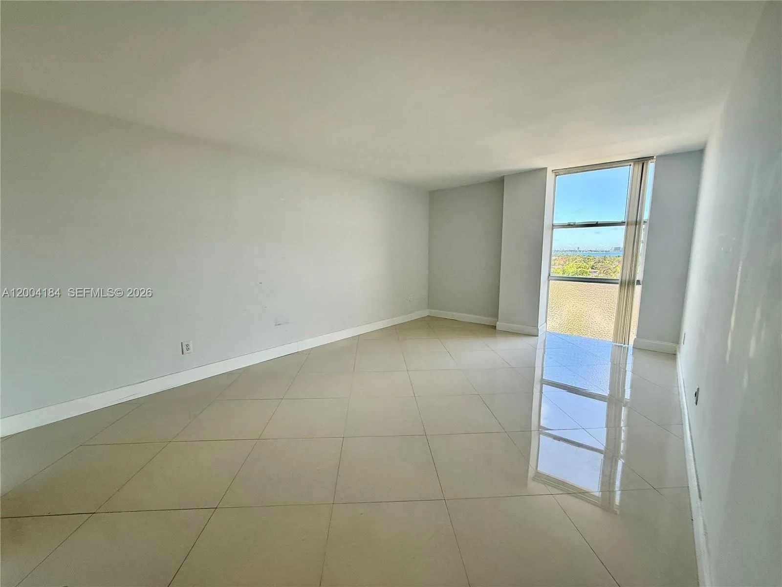 2350 NE 135th St # 1207, North Miami FL 33181