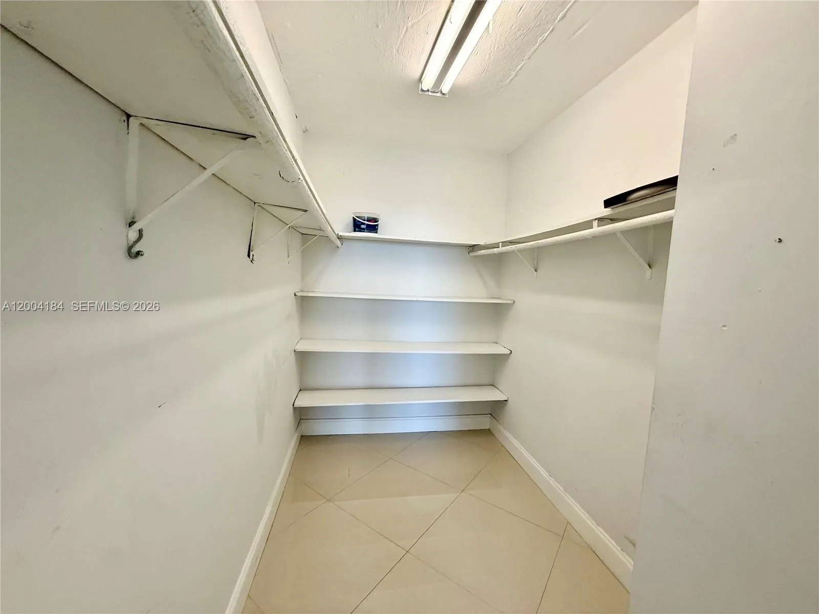 2350 NE 135th St # 1207, North Miami FL 33181