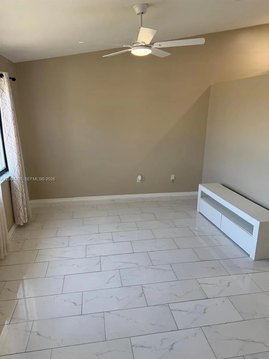 1325 SW 28th, Cape Coral FL 33914