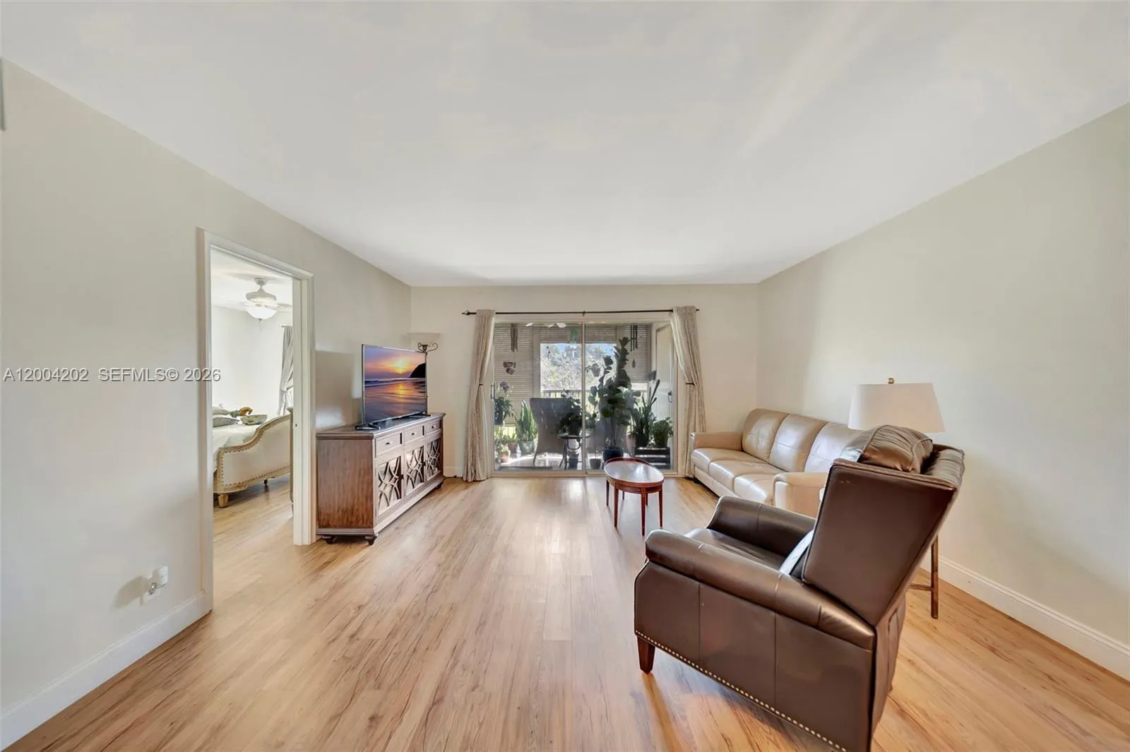 701 SW 128th Ave # 207F, Pembroke Pines FL 33027