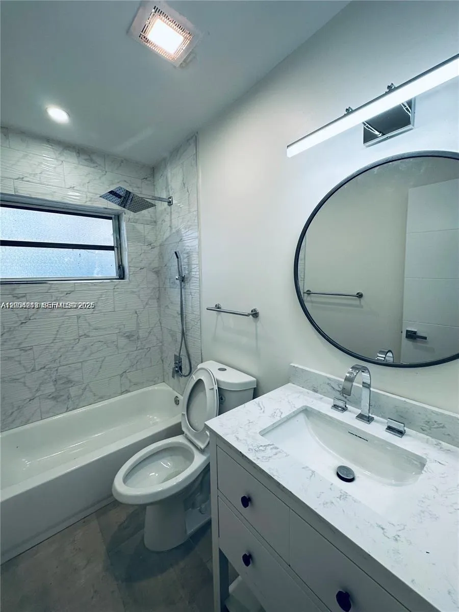 213 SW 1st Ct # 213, Dania Beach FL 33004