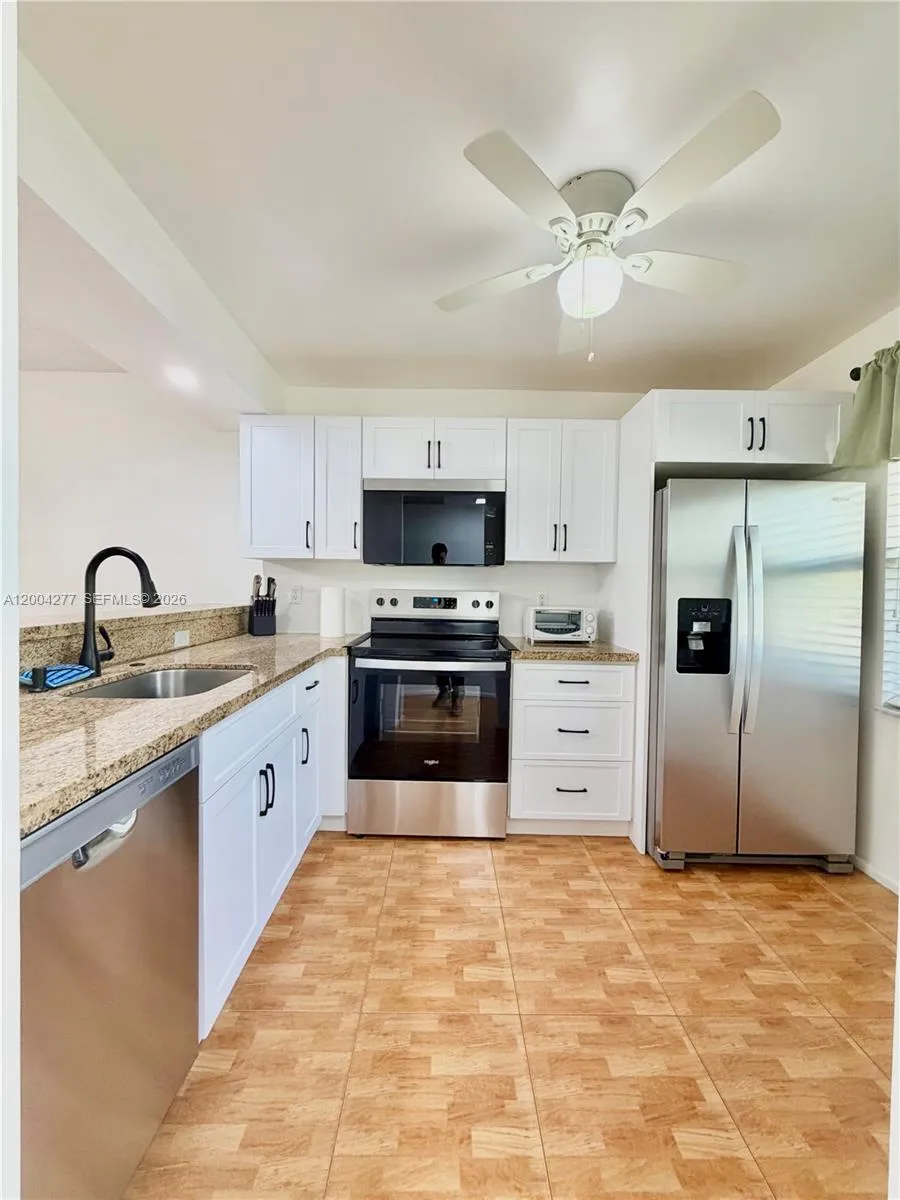 1203 Bahama Bnd # G1, Coconut Creek FL 33066