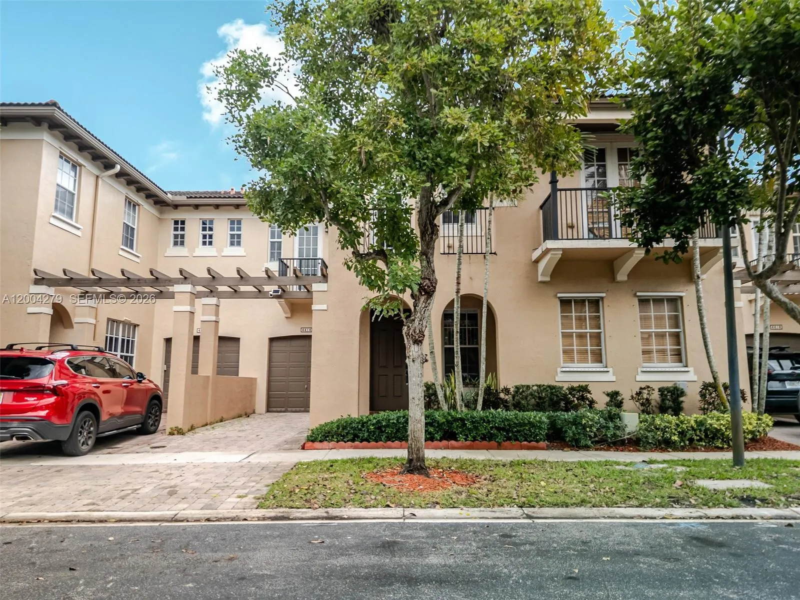 4414 Morgan Ln, Davie FL 33328