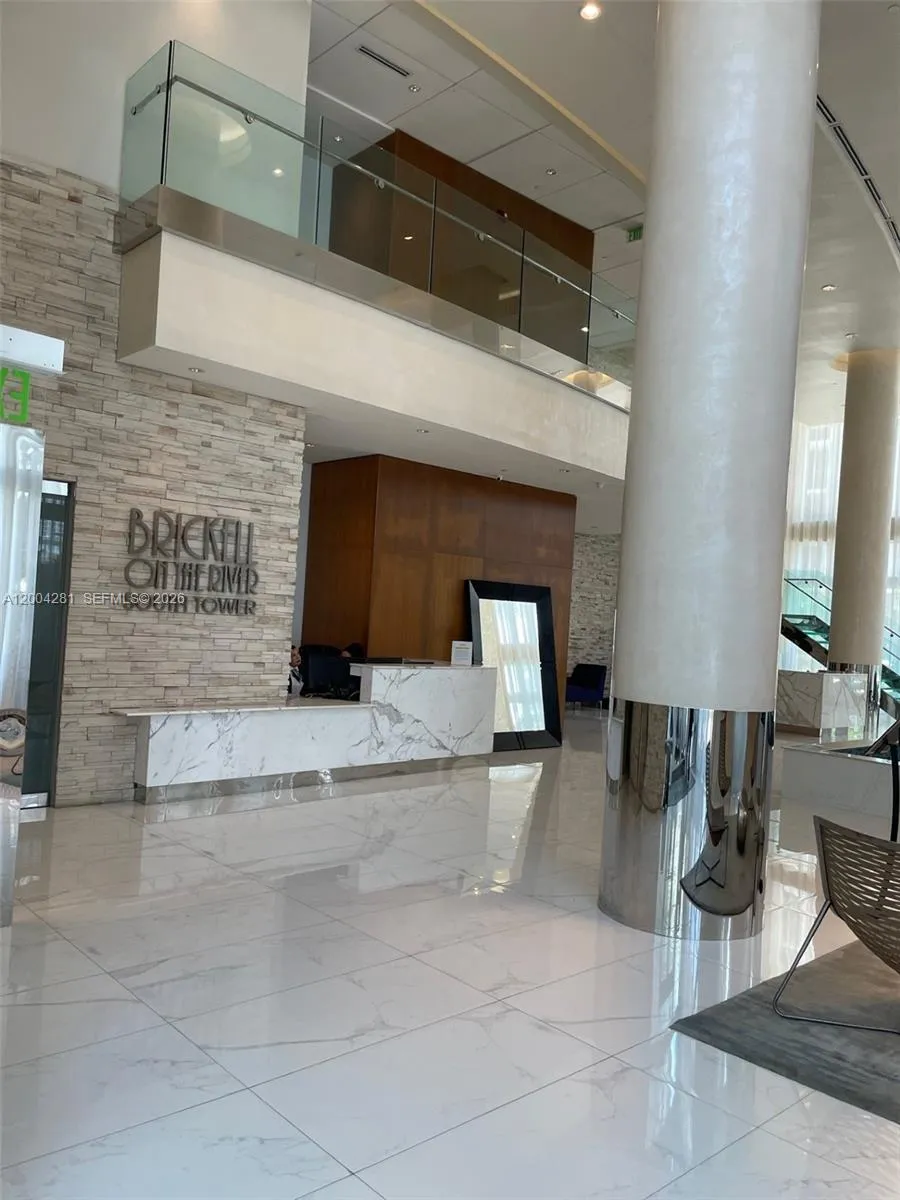 41 SE 5th St # 1614, Miami FL 33131