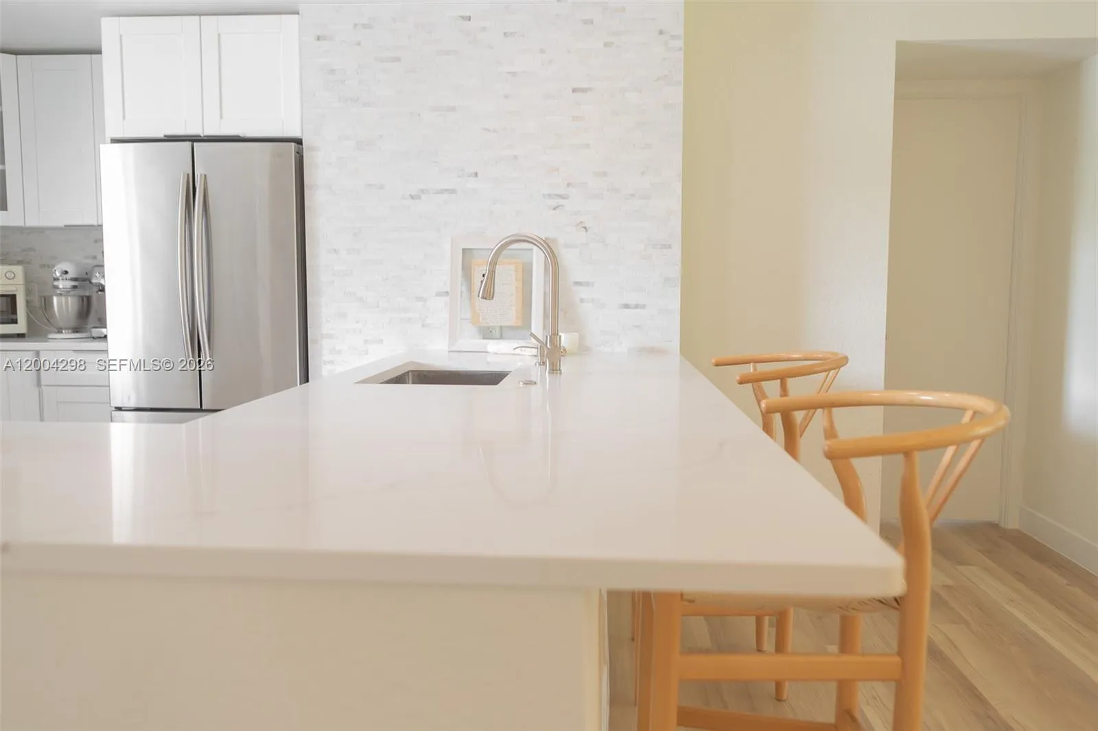 3250 N Palm Aire Dr # 202, Pompano Beach FL 33069