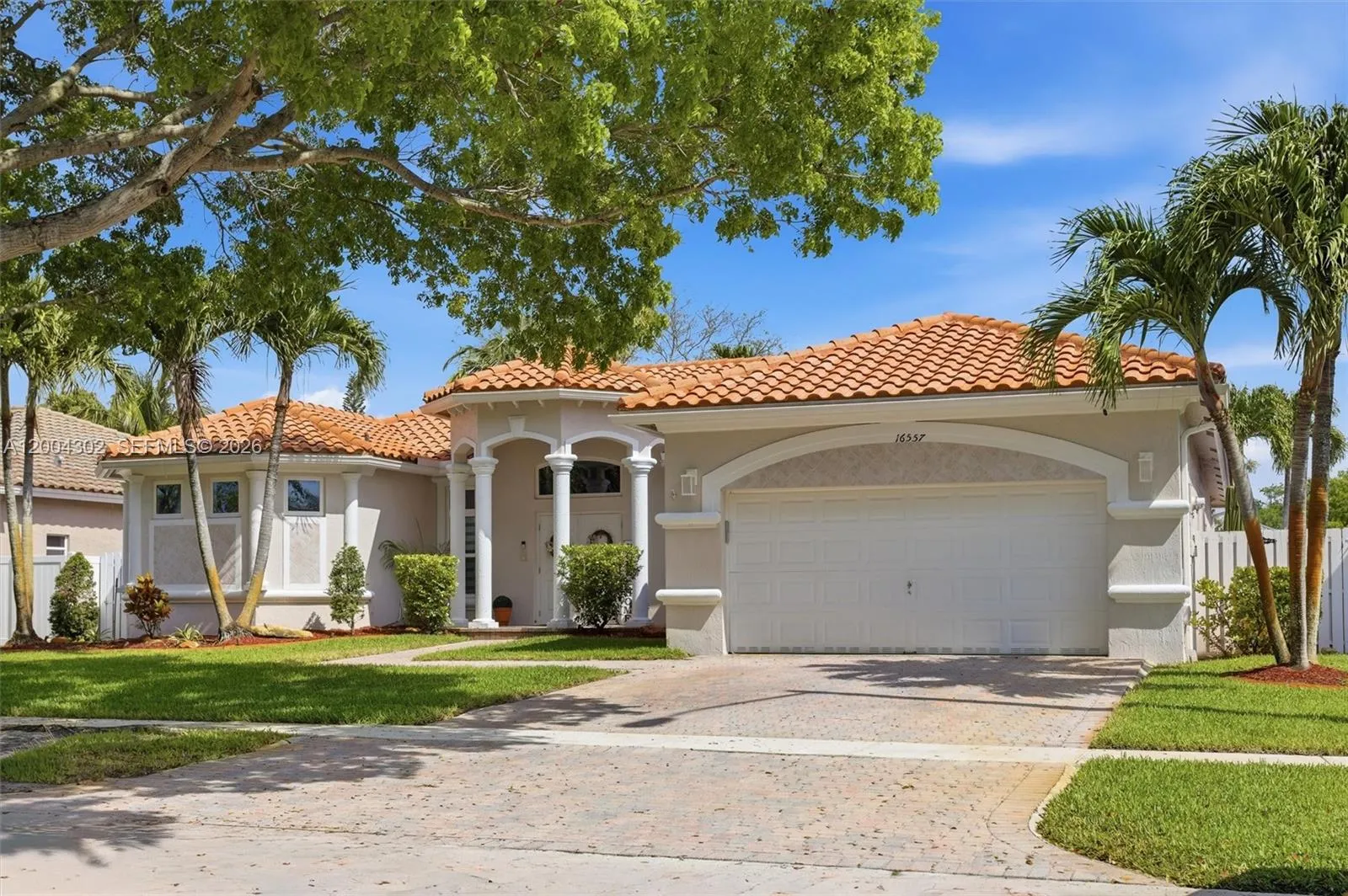 16557 NW 15th St, Pembroke Pines FL 33028