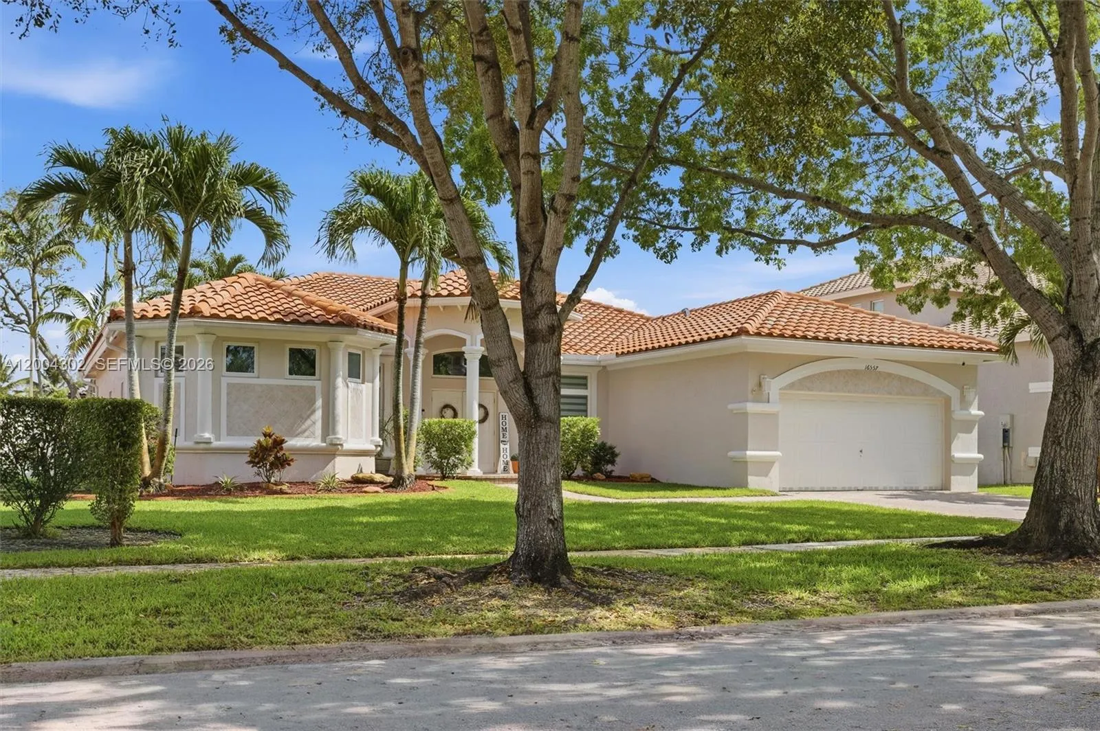 16557 NW 15th St, Pembroke Pines FL 33028