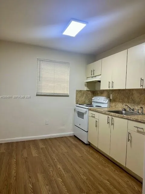 15 NW 70th St # 17, Miami FL 33150