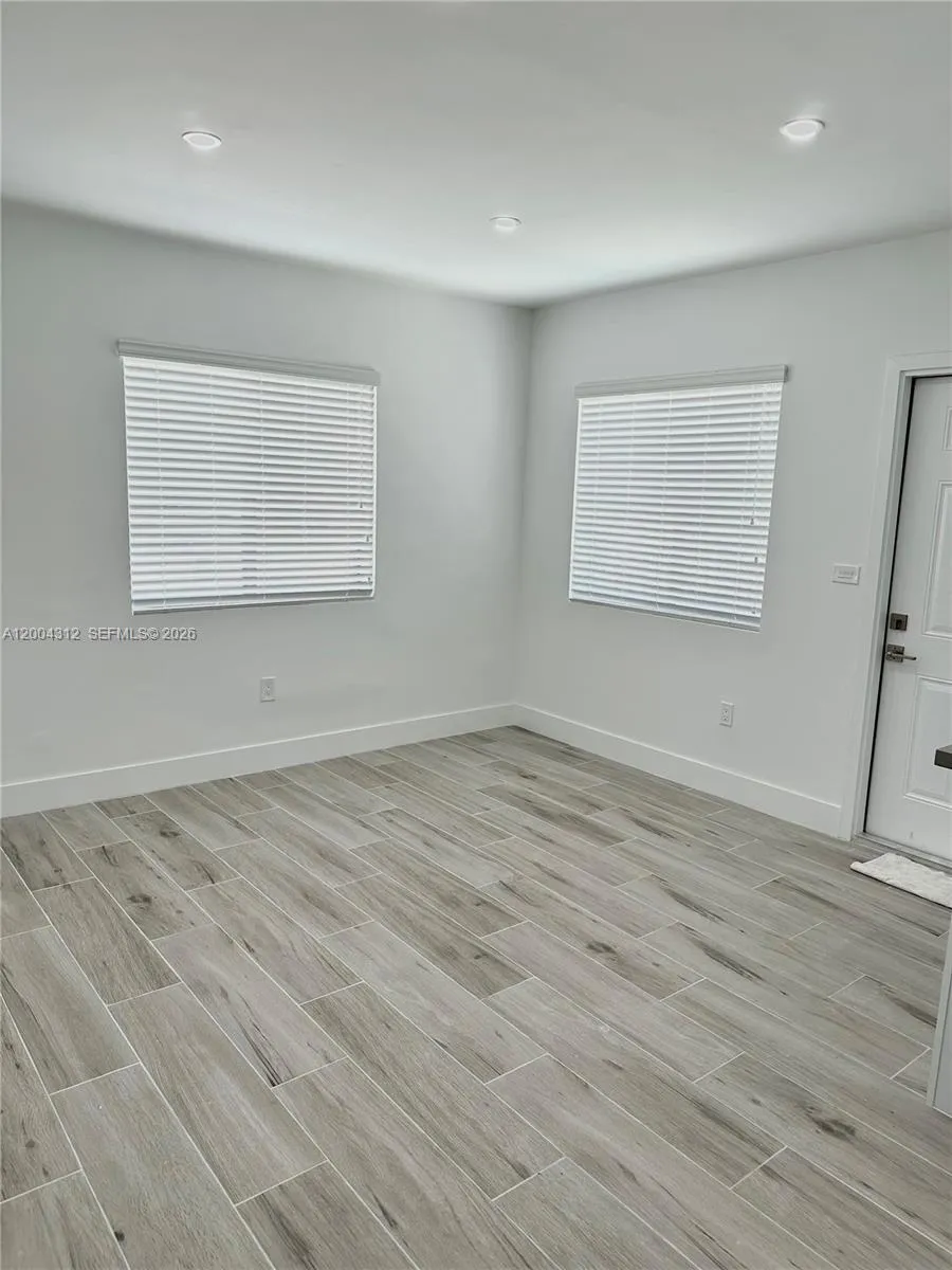 551 SW 57th Ave # 1, Miami FL 33144