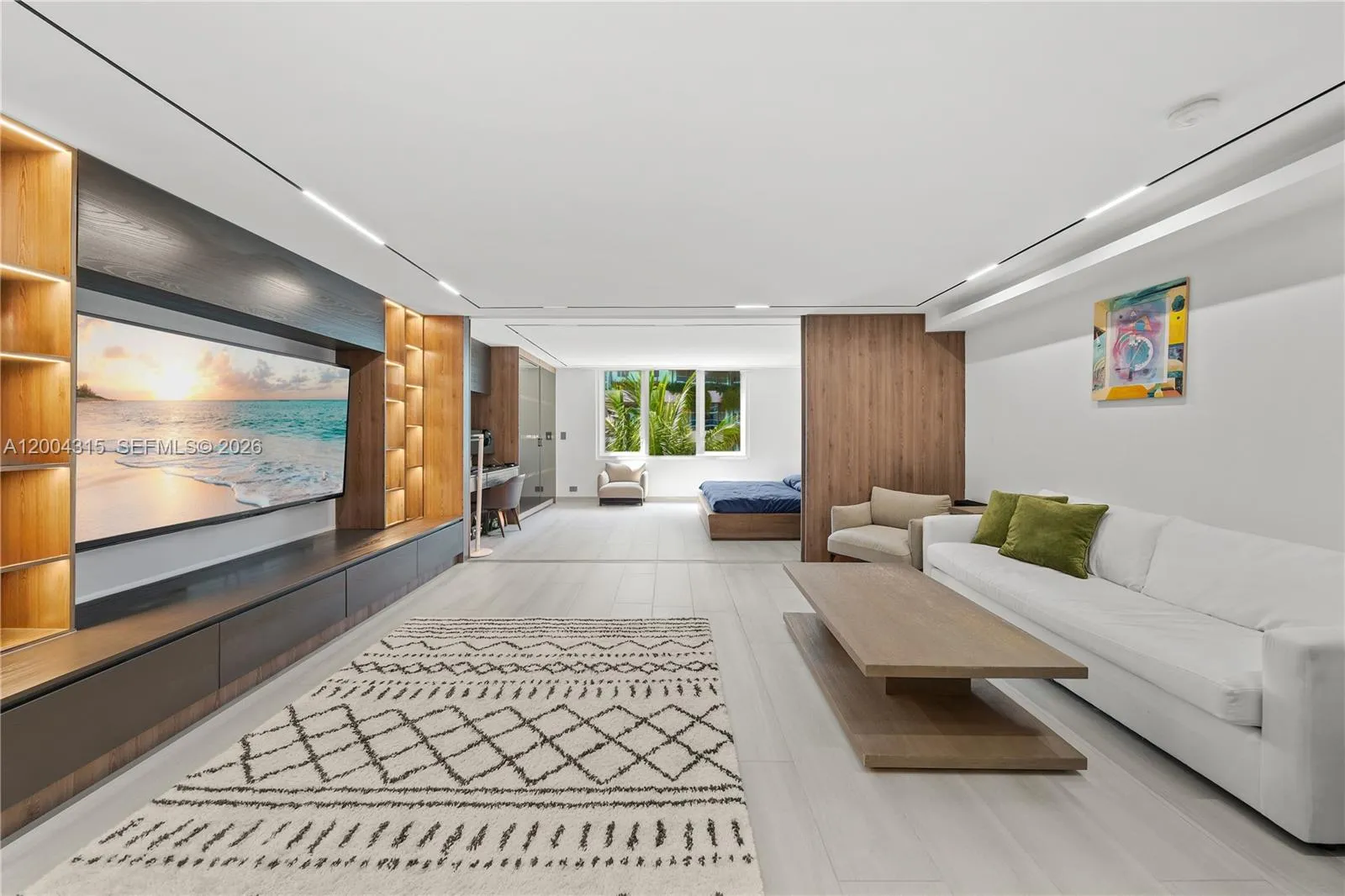 2301 Collins Ave # 432, Miami Beach FL 33139