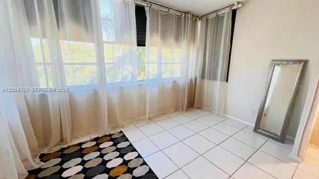 6500 Cypress Rd # 402, Plantation FL 33317