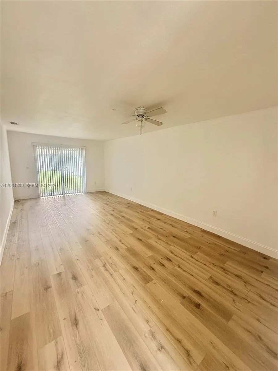 1990 NW 183rd St # 9, Miami Gardens FL 33056