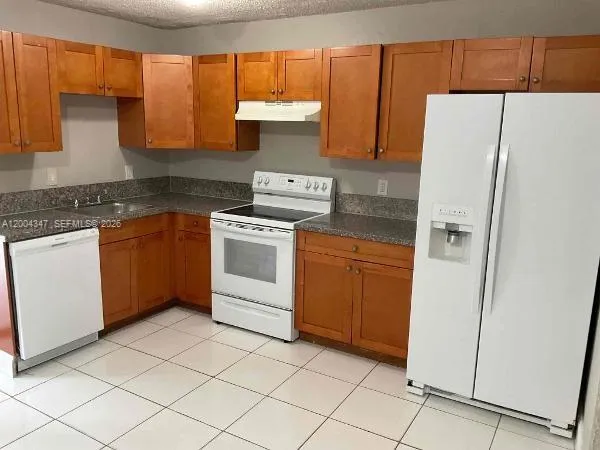 1389 SW 24th Ave, Fort Lauderdale FL 33312