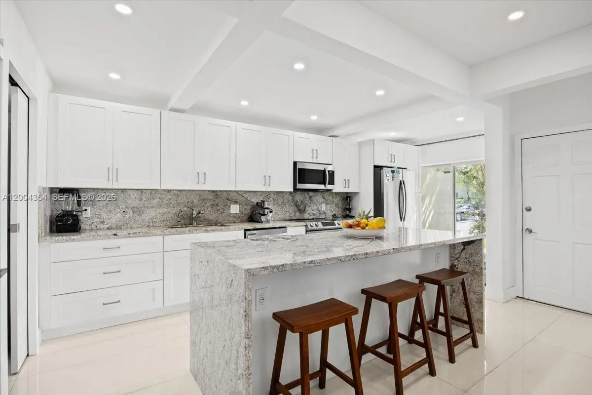 19220 NE 25th Ave # 274B, Miami FL 33180