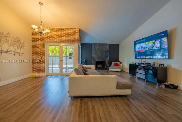 5501 SW 147th Pl, Miami FL 33185