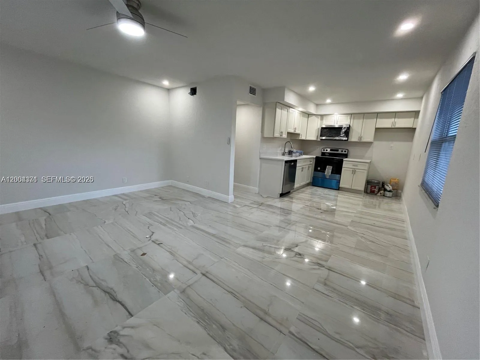 8011 NW 44th Ct # 1, Coral Springs FL 33065