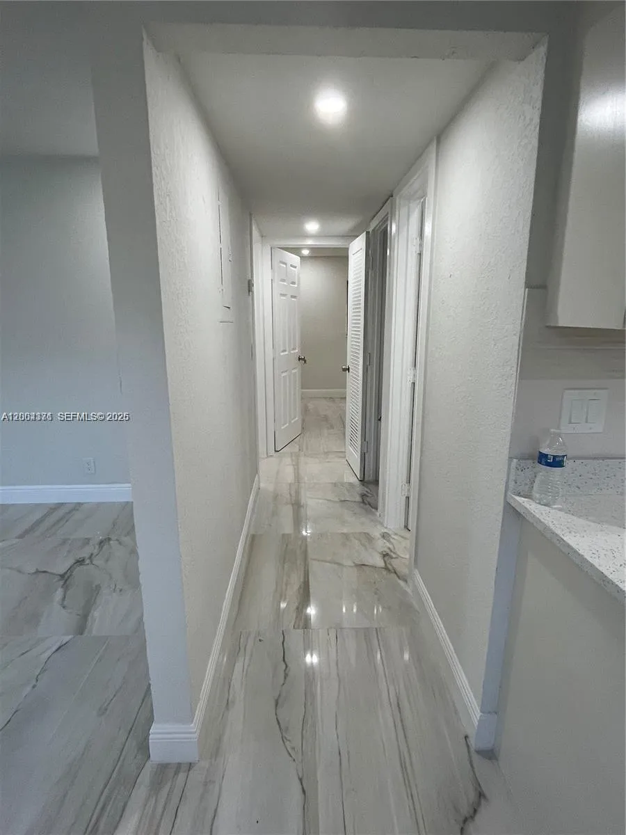 8011 NW 44th Ct # 1, Coral Springs FL 33065