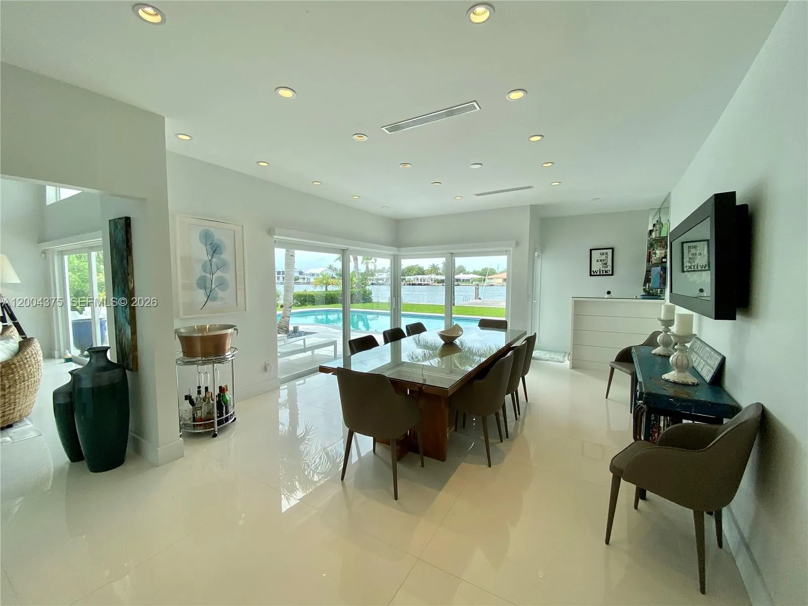 265 N Shore Dr, Miami Beach FL 33141