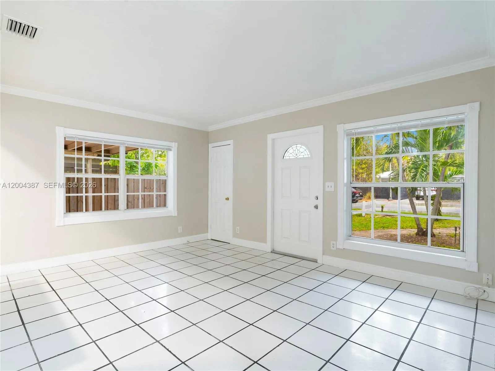 1125 NE 10th Ave, Fort Lauderdale FL 33304