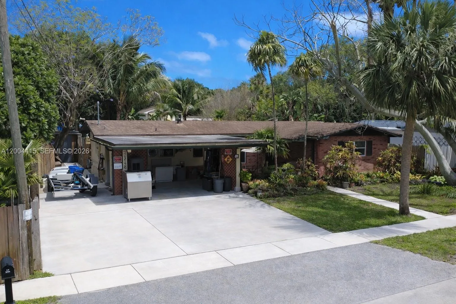 2048 SW 27th Ave, Fort Lauderdale FL 33312