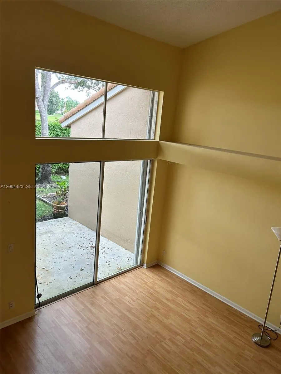 15851 SW 10th St # 15851, Pembroke Pines FL 33027