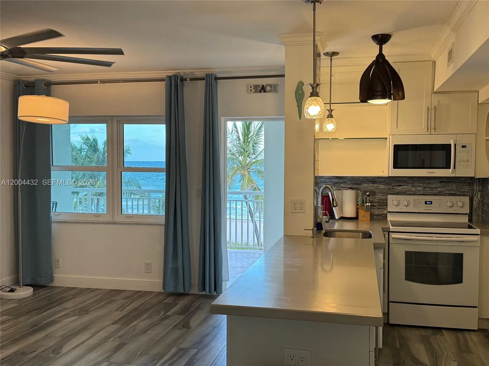 901 S Surf Rd # 407, Hollywood FL 33019