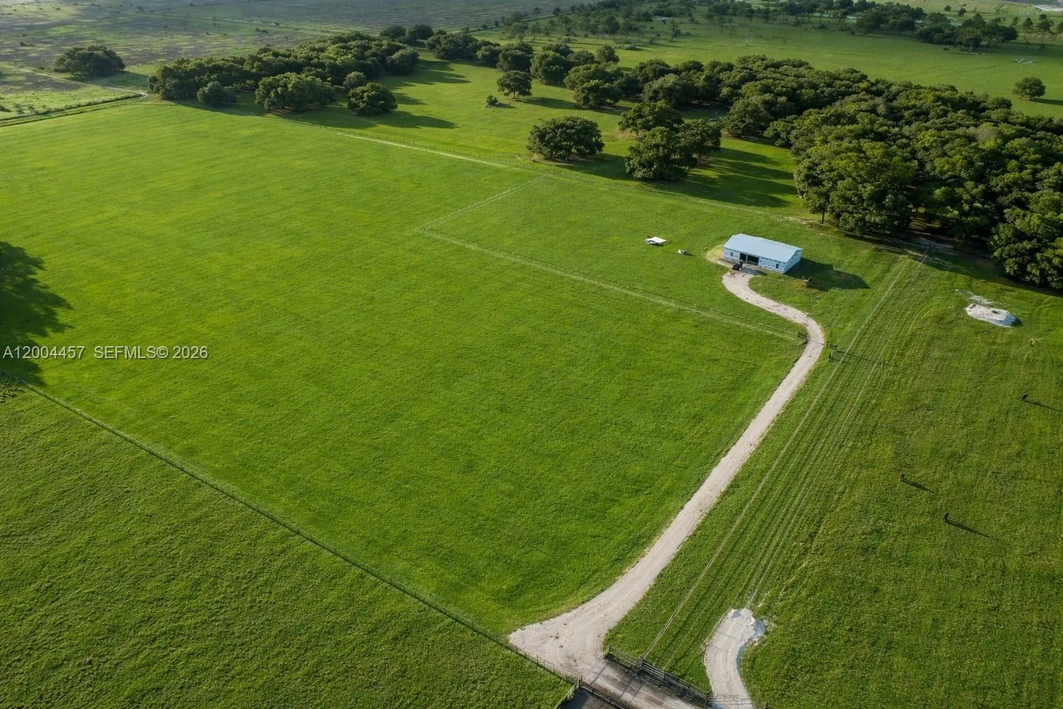 595 Norris Rd, La Belle FL 33935