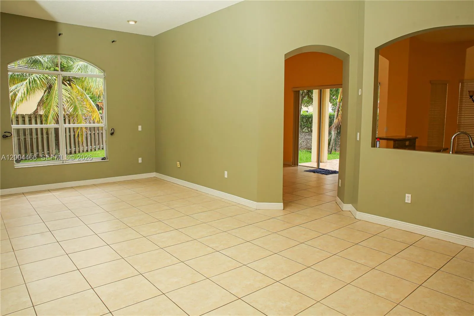 3488 NE 1st St # 3488, Homestead FL 33033