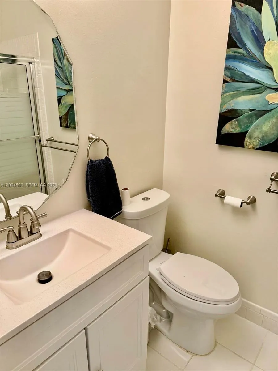 5155 Europa Dr # U, Boynton Beach FL 33437