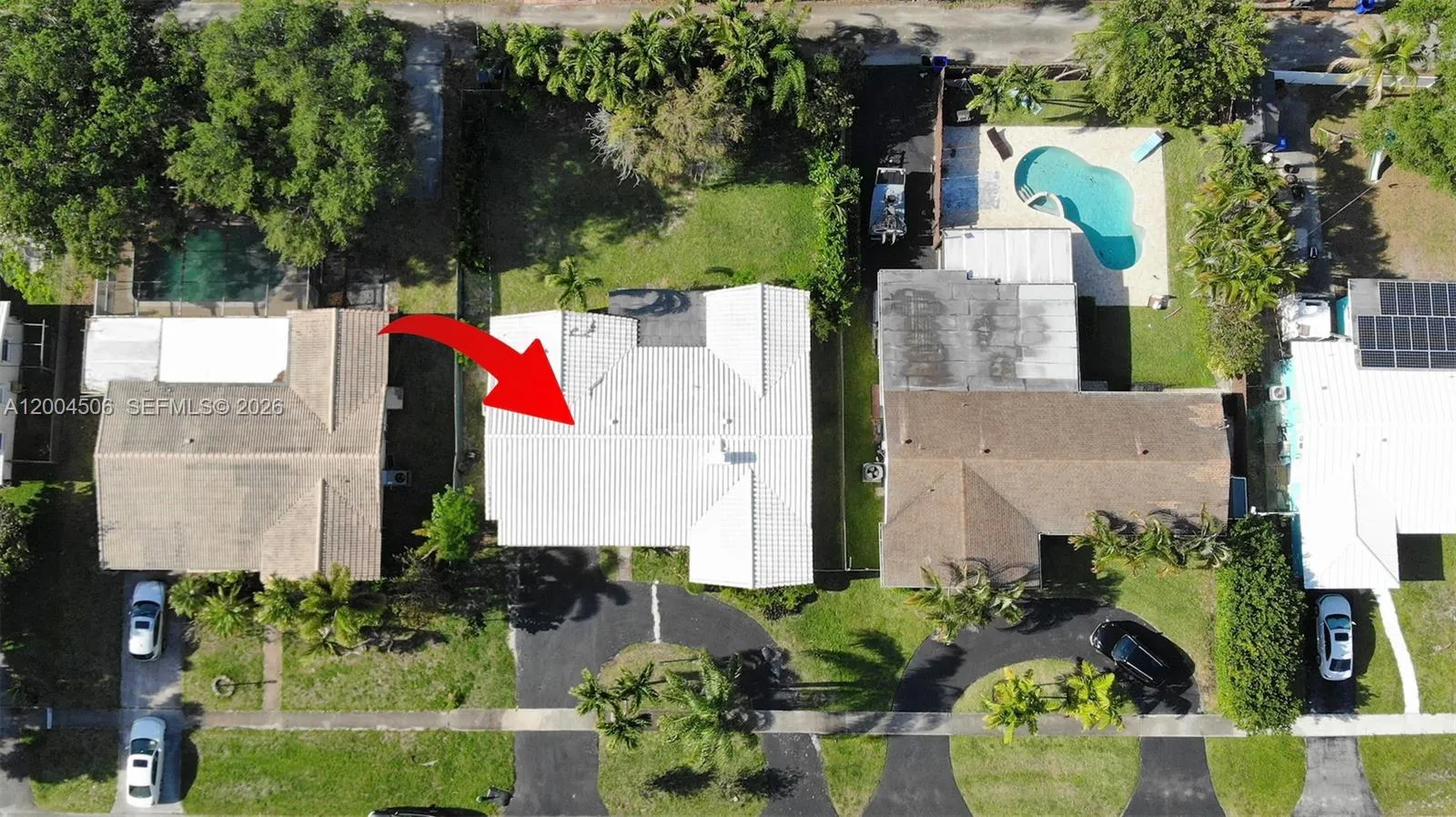 4201 Mckinley St, Hollywood FL 33021