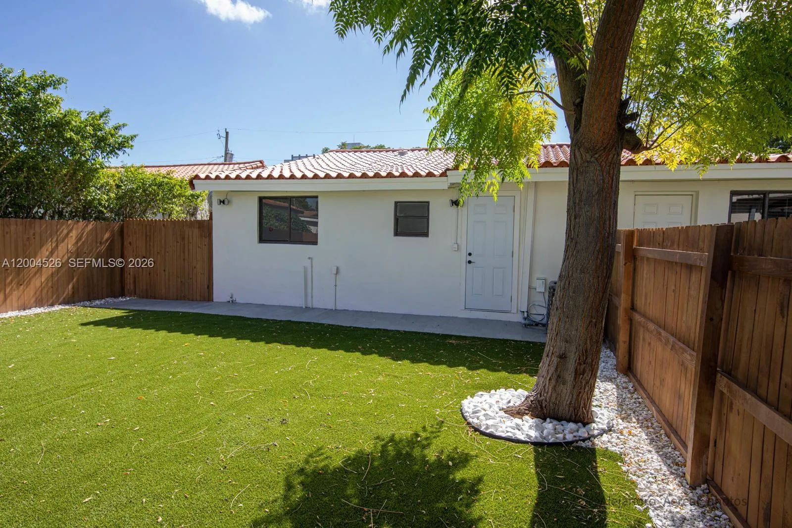 3045 SW 21st St, Miami FL 33145