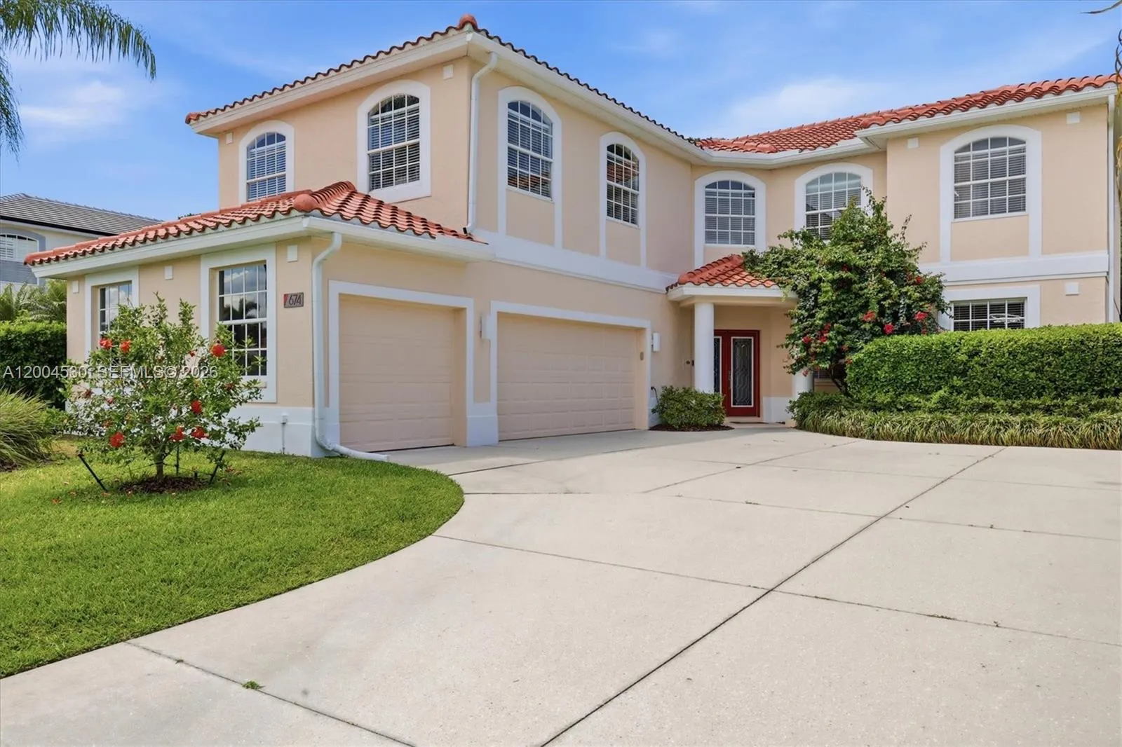 674 Clear Creek Drive, Sarasota FL 34229