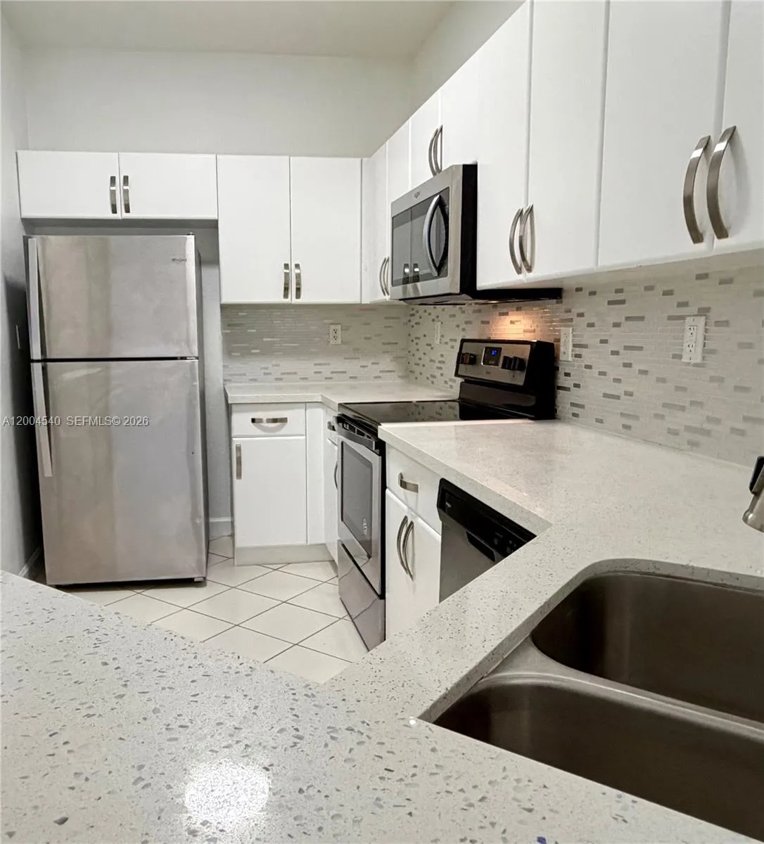 7130 NW 177th St # 8, Hialeah FL 33015