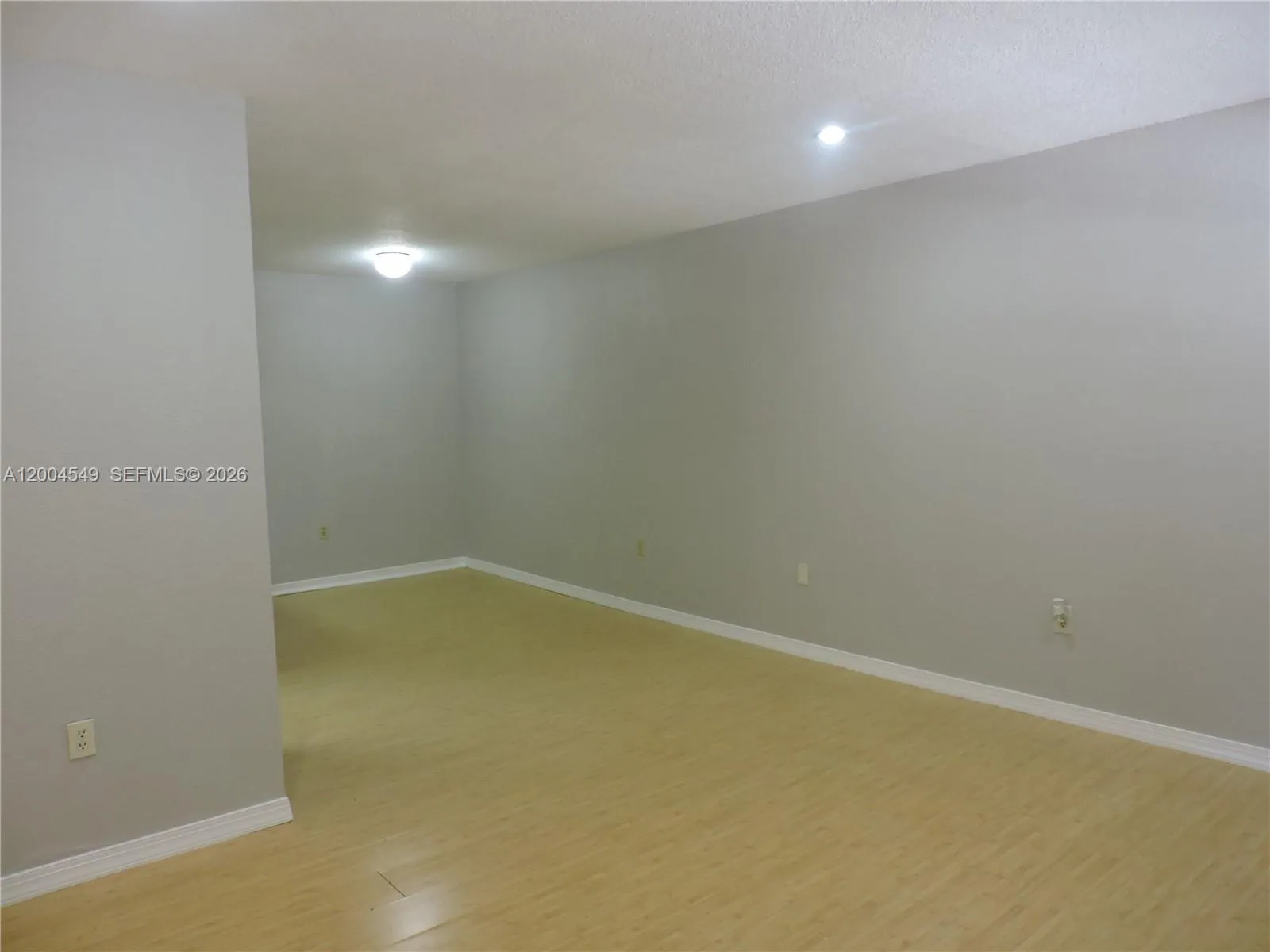 12960 SW 66 LN # 14, Miami FL 33183