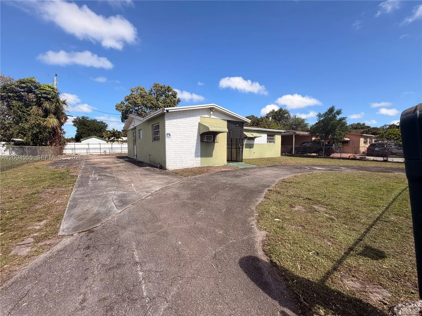 17221 NW 24th Pl, Miami Gardens FL 33056