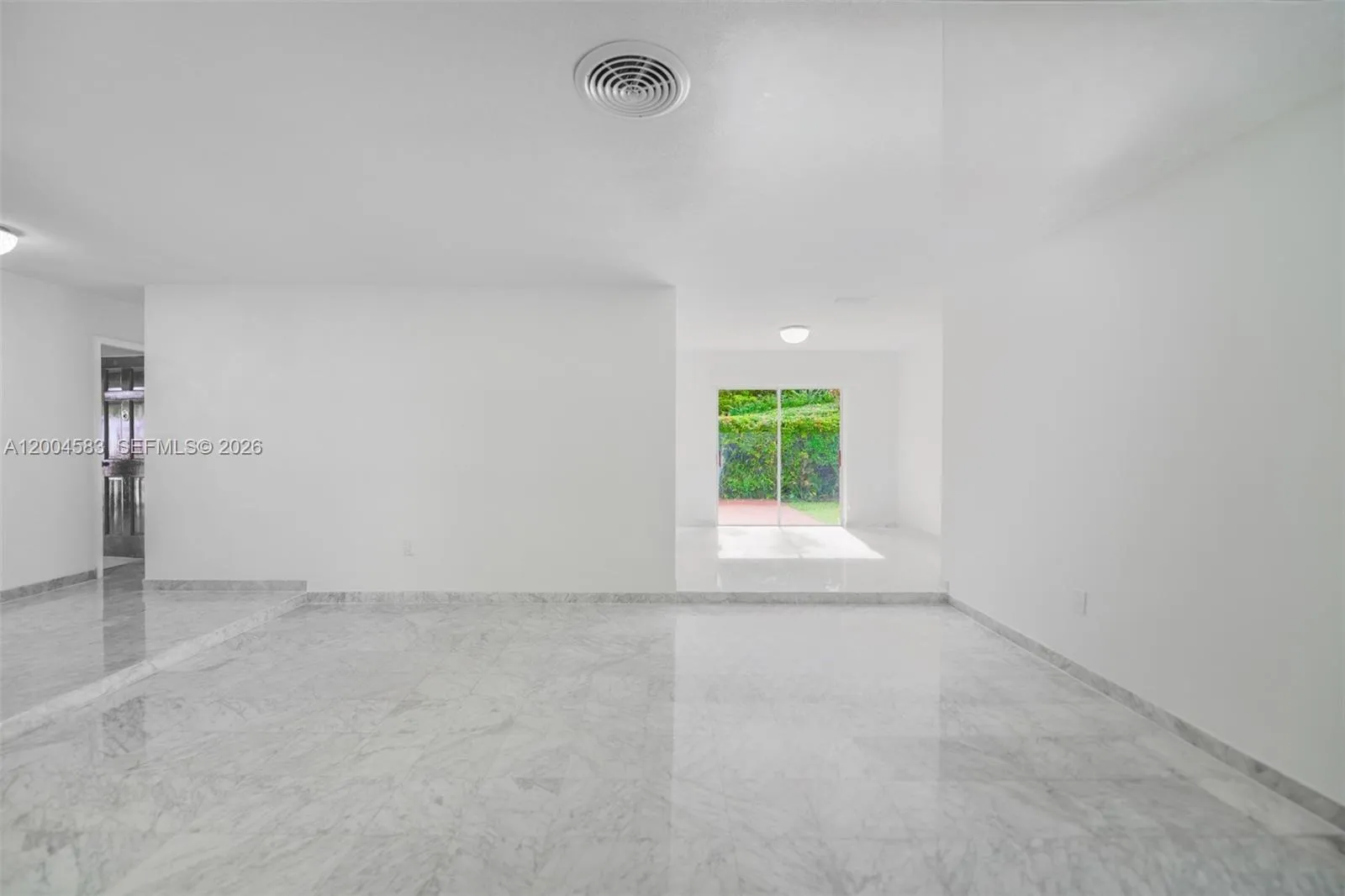 1101 Capri St, Coral Gables FL 33134