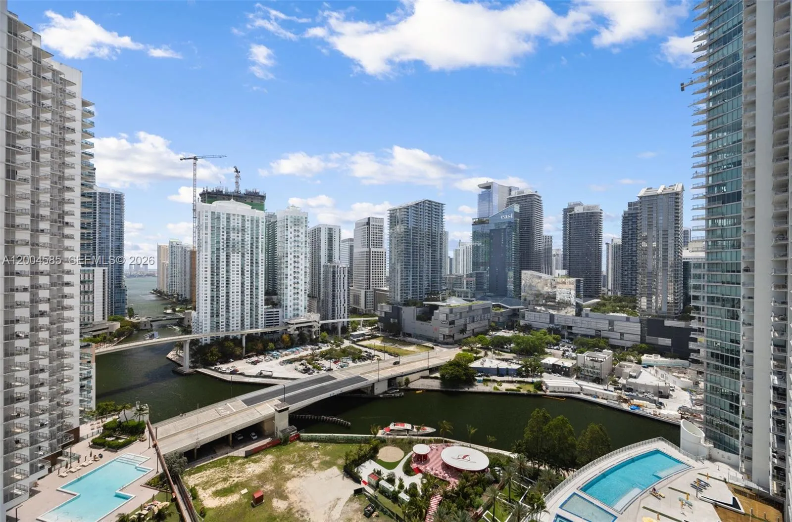 2 bedroom 2 bath for sale at 90 SW 3rd St # 2602, Miami FL 33130