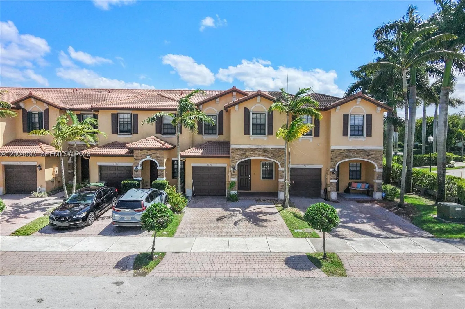 3728 NE 3rd Ct, Homestead FL 33033