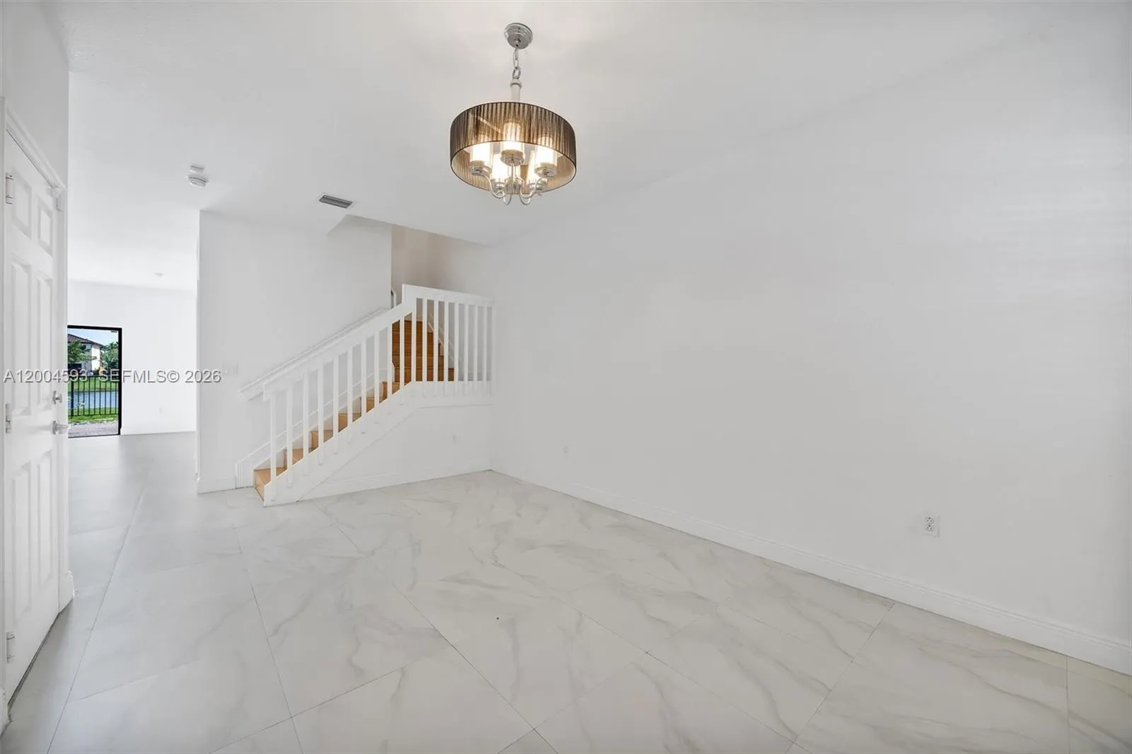 3728 NE 3rd Ct, Homestead FL 33033