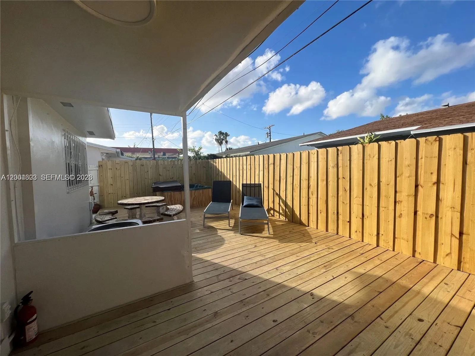 15 SE 13th St # 17, Dania Beach FL 33004