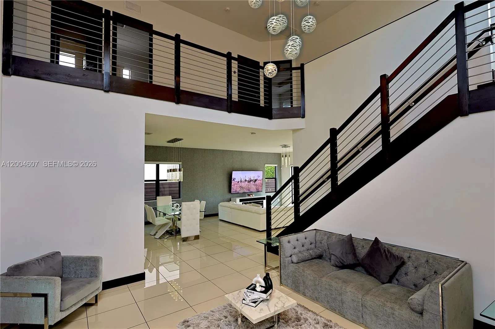 16065 SW 136th Ter, Miami FL 33196