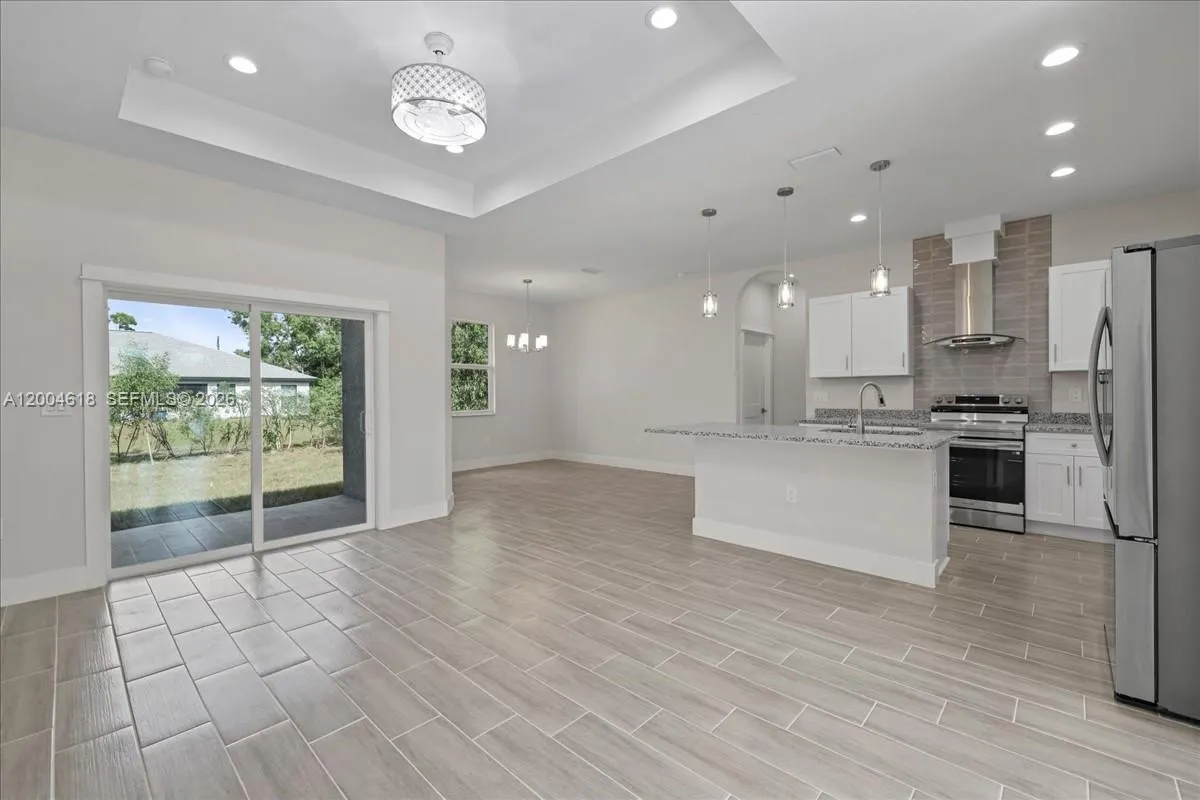 2804 11th ST W, Lehigh Acres FL 33971