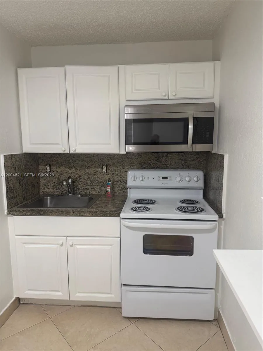 1235 NW 6th St # 5, Miami FL 33125