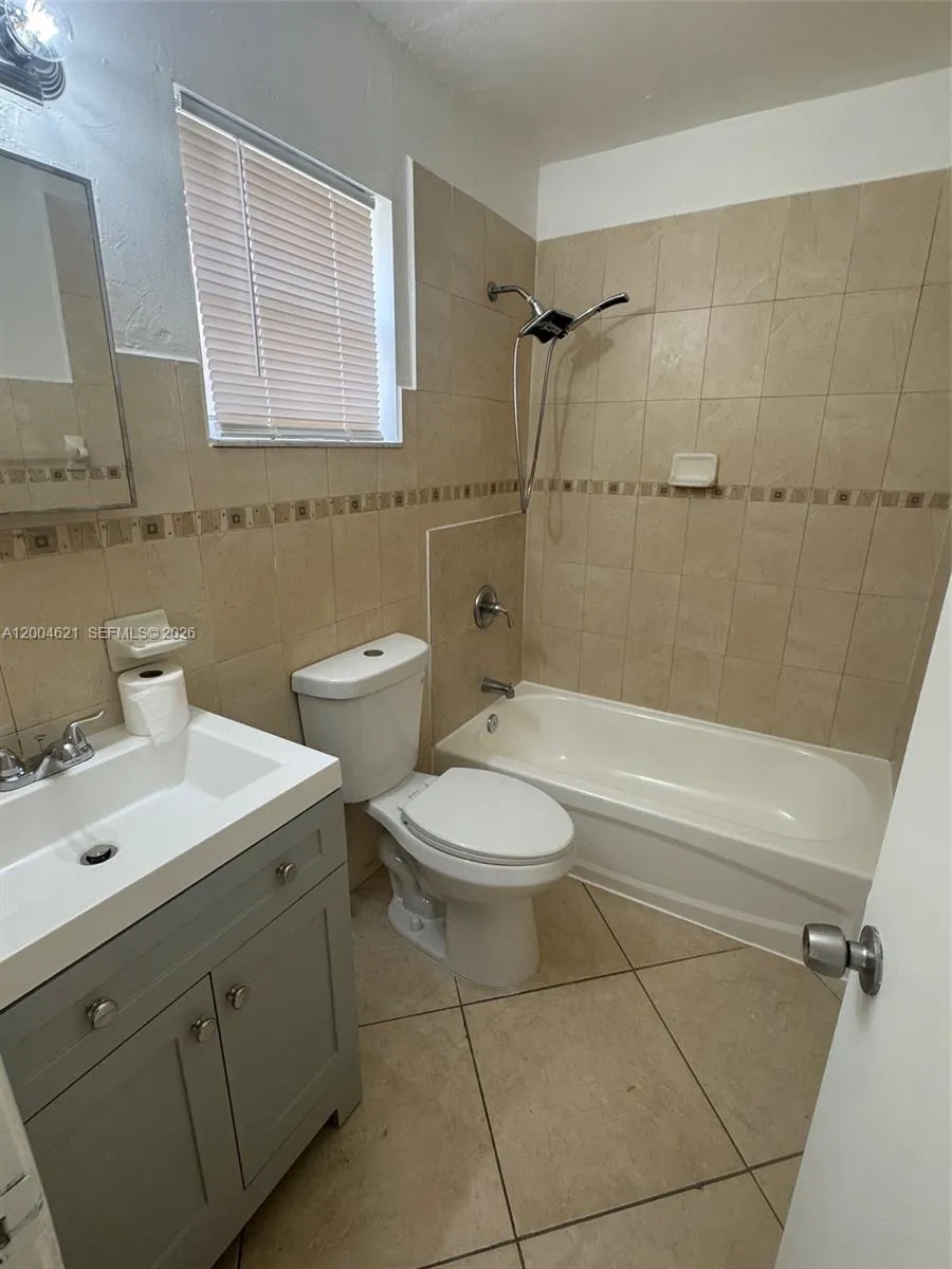 1235 NW 6th St # 5, Miami FL 33125