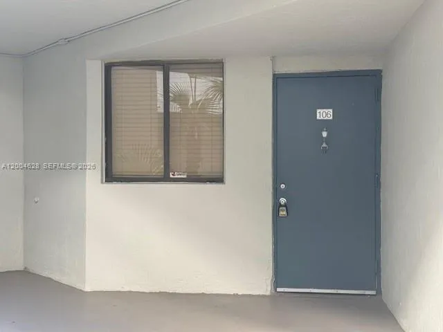 8215 SW 152nd Ave # 106, Miami FL 33193