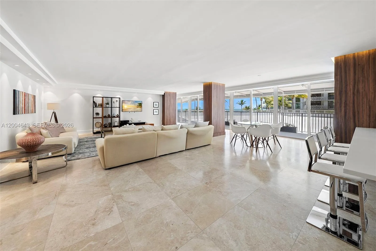 600 Grapetree Dr, Key Biscayne FL 33149