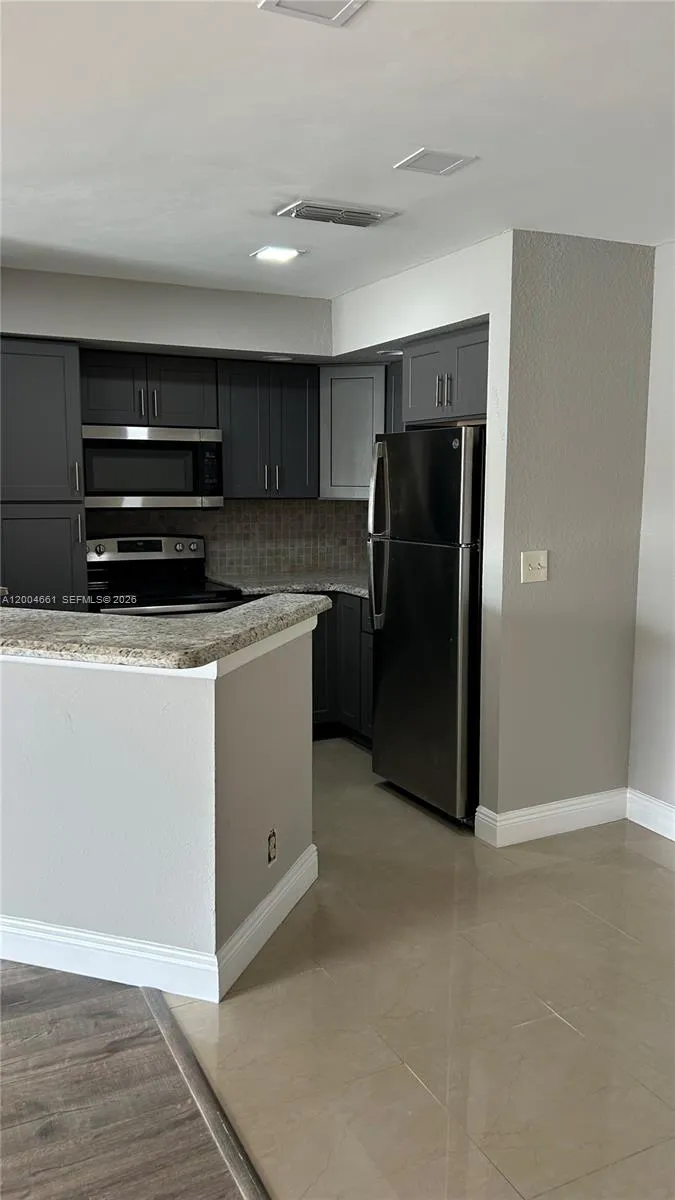 3430 N Pinewalk Dr N # 624, Margate FL 33063