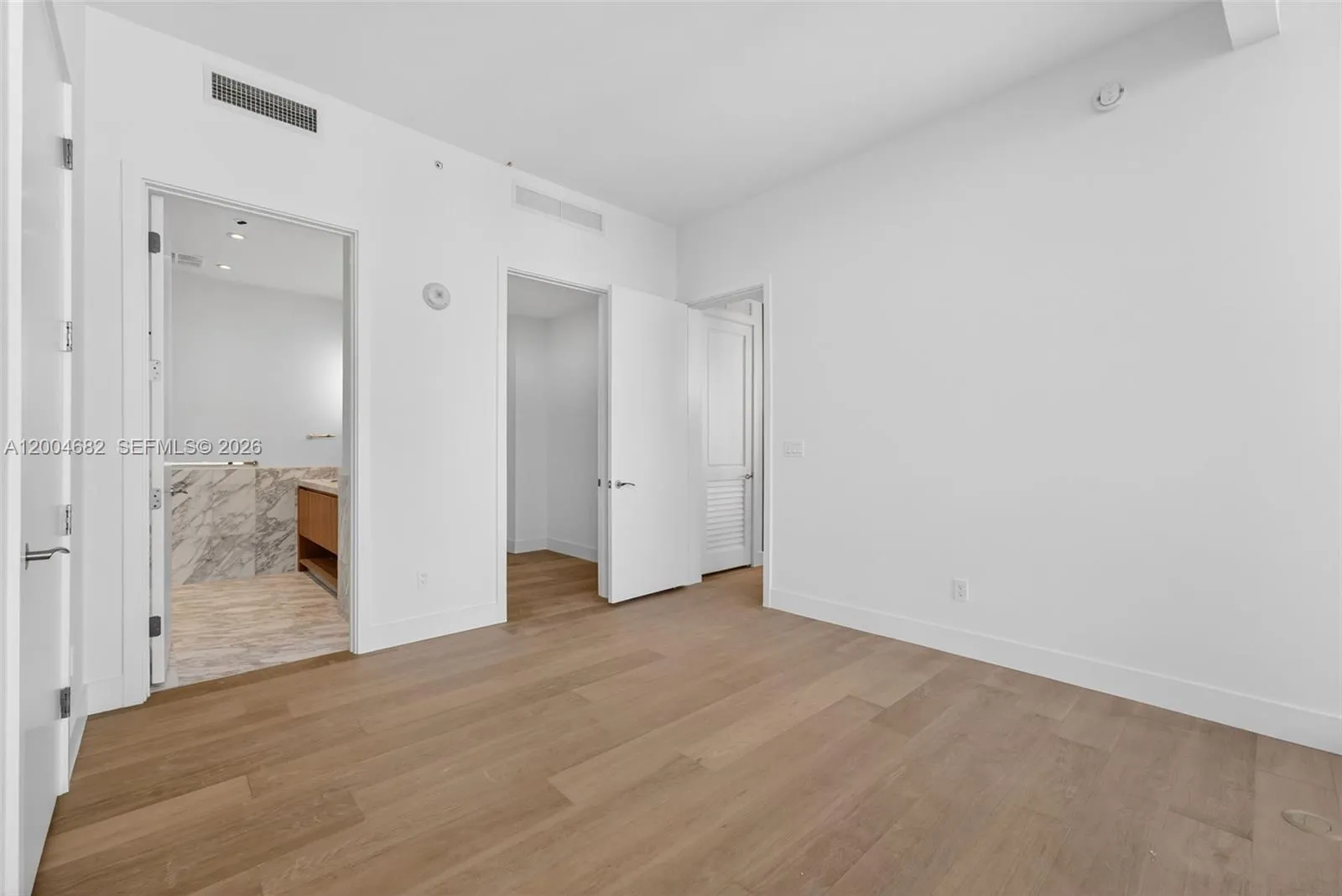 175 SE 25th Rd # 1404, Miami FL 33129