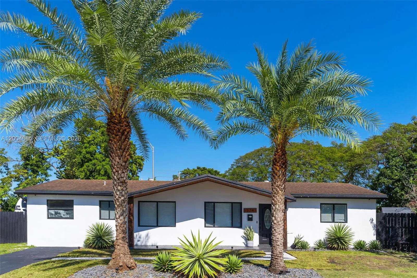 4 bedroom 2 bath for sale at 13741 SW 72nd Ter, Miami FL 33183